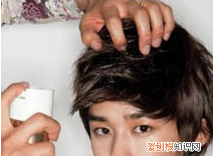 男生自己吹发型技巧，男生怎么自己吹头发