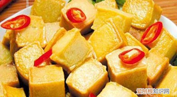 鱼豆腐是什么做的，鱼豆腐用是什么做的