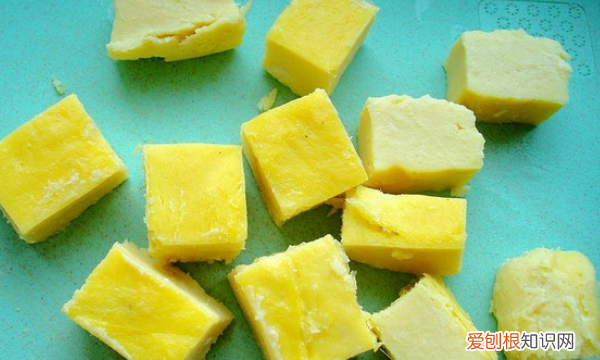 鱼豆腐是什么做的，鱼豆腐用是什么做的