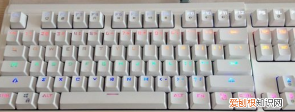 背光键盘怎么开，联想笔记本键盘背光灯怎么打开