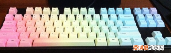 背光键盘怎么开，联想笔记本键盘背光灯怎么打开