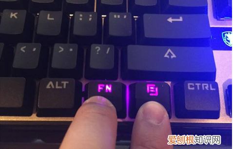 背光键盘怎么开，联想笔记本键盘背光灯怎么打开