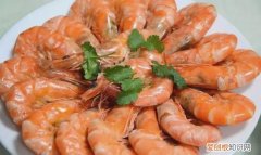水煮虾用冷水还是开水小技巧,水煮虾需要过一下冷水吗