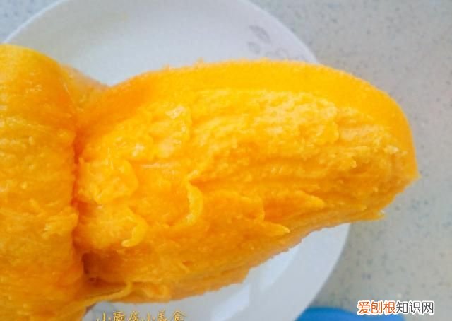 怎么切芒果吃起来方便不用刀 切芒果小技巧这样吃芒果更方便