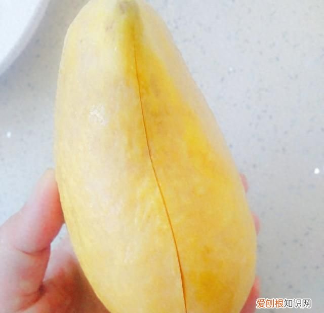 怎么切芒果吃起来方便不用刀 切芒果小技巧这样吃芒果更方便