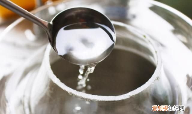 腌咸鸭蛋怎么腌能出油 正确腌咸鸭蛋的方法