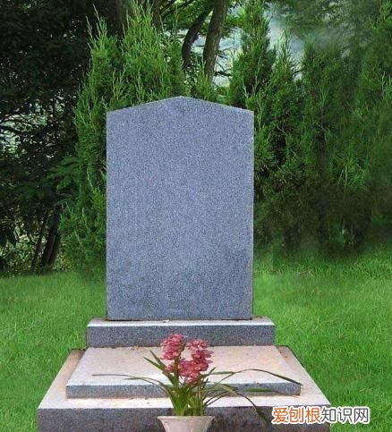 古代墓碑碑文的格式，如何写碑文及正确的格式