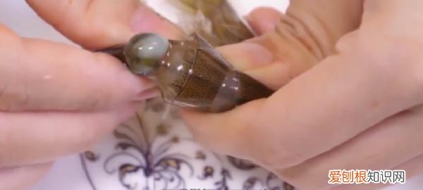 怎样才能快速去虾线，怎么挑虾线 这样挑最干净