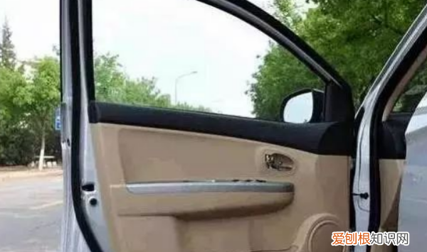 油标尺怎么看，发动机机油尺怎么看标准