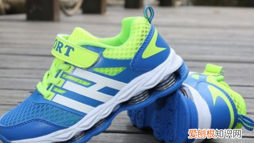 新买的鞋子胶味很重怎么办,新买的鞋子有胶水味道怎么去除