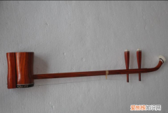 高胡属于什么类乐器，柳琴是什么民族的乐器