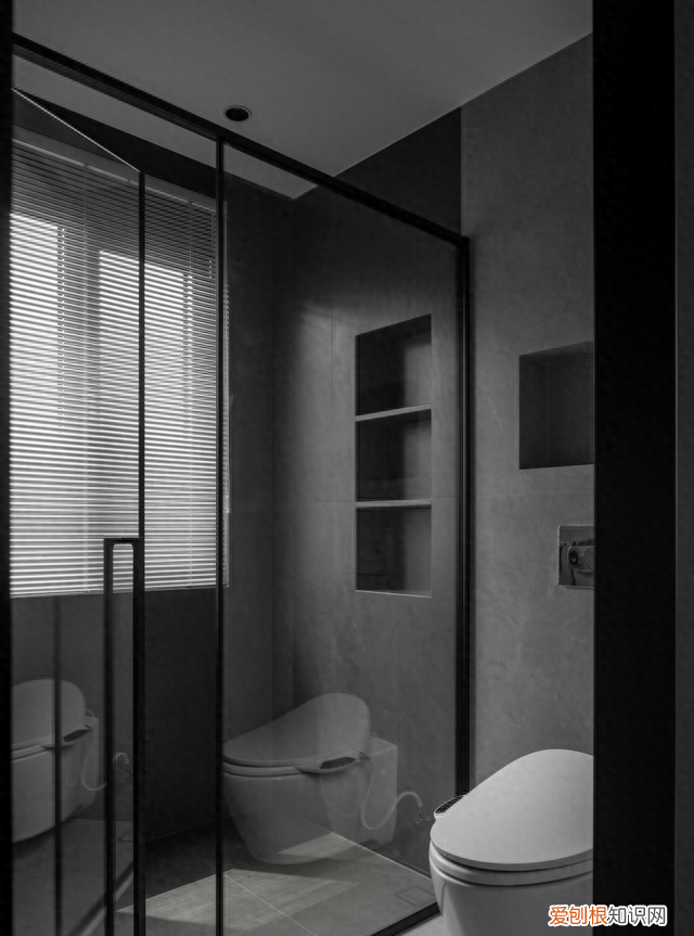 无彩色黑白灰是什么色系