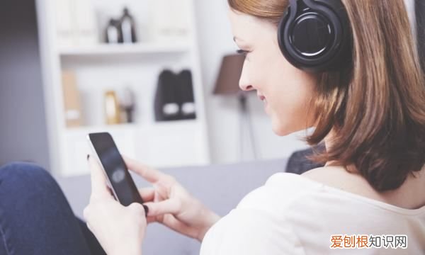 钉钉直播悬浮小窗怎么开启,怎么把钉钉直播变成小窗口放桌面