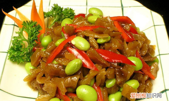 腌制十斤白萝卜的方法,十斤萝卜腌萝卜干要放多少盐呢