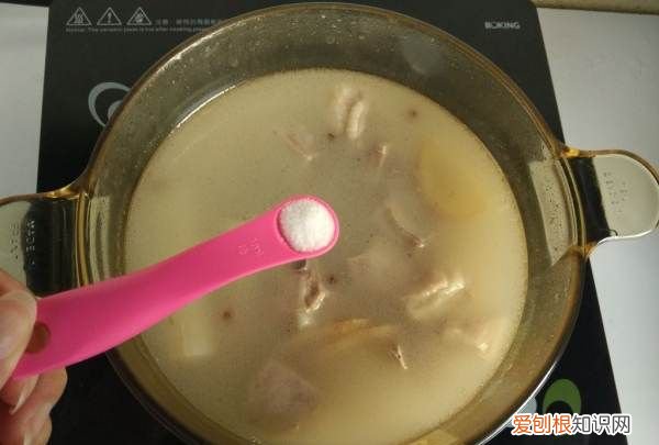 怎样清炖羊排，清炖羊排的做法