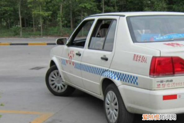 学车一般要多久,科目二学车一般要多久