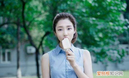 吃一个冰淇淋会胖几斤