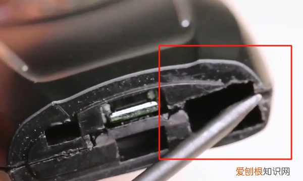 朗逸车钥匙怎么换电池,朗逸钥匙怎么换电池视频