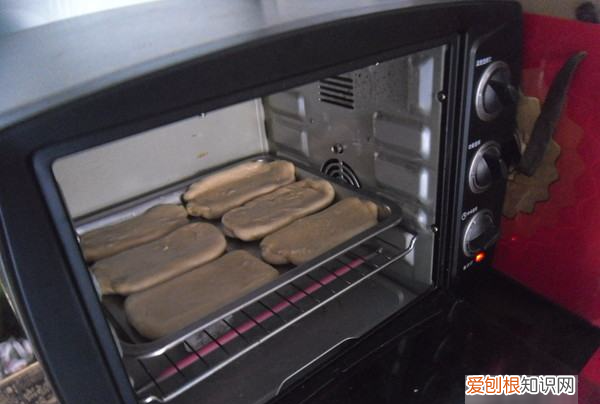 土豆做饼子的方法,如何用烤箱制作烤饼