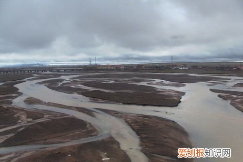 长江源头在哪里,长江黄河珠江的源头具体在哪里以及走向