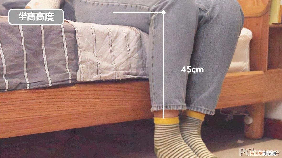 真正的实木床一般多少钱？