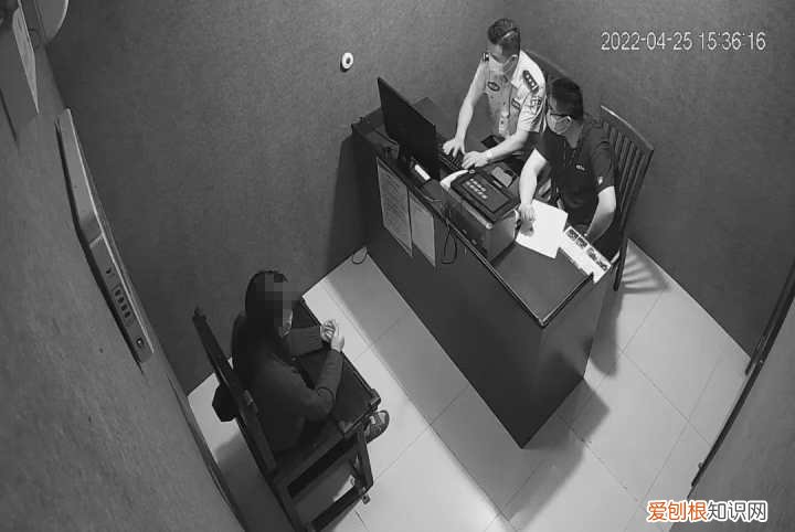 女子被抓竟在派出所跳本草纲目！民警：这么爱美更应该遵纪守法！