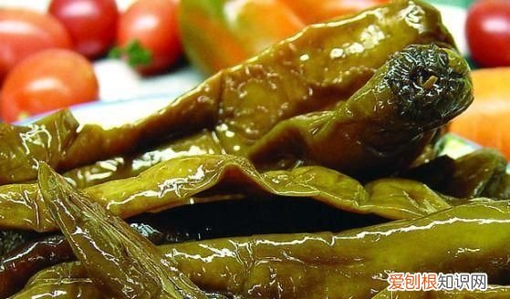 腌酸辣椒的制作方法，酸姜酸辣椒的腌制方法