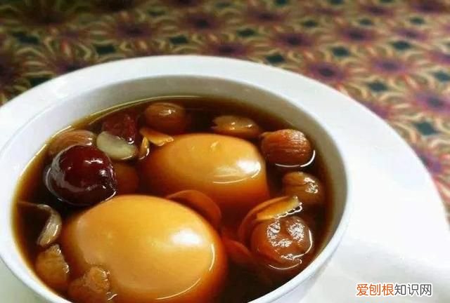 龙眼肉煮什么比较补气血 每天吃五个干龙眼肉能补气血吗