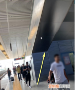 高铁同站换乘怎么换，高铁换乘是怎么坐的