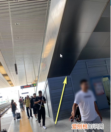 高铁同站换乘怎么换，高铁换乘是怎么坐的