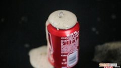 可乐加什么可以喷出来，可乐加糖为什么喷不出来