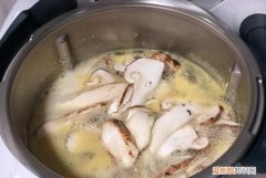 松茸煮汤大概煮多长时间，松茸要煮多久可以吃松茸要煮多长时间