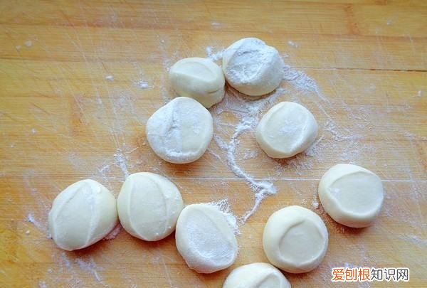 菠菜包饺子馅做法大全,菠菜饺子 菠菜怎么包饺子好吃