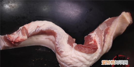 把五花肉放锅里蒸一蒸实在太香了