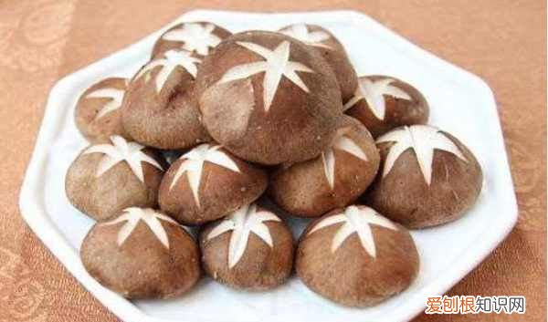 蘑菇隔夜能吃,蘑菇过夜可以吃吗有毒吗