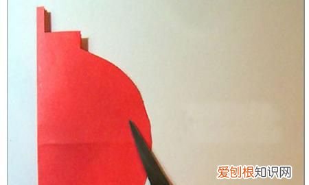 镂空灯笼的剪纸方法