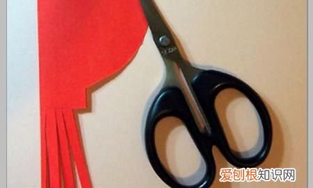 镂空灯笼的剪纸方法