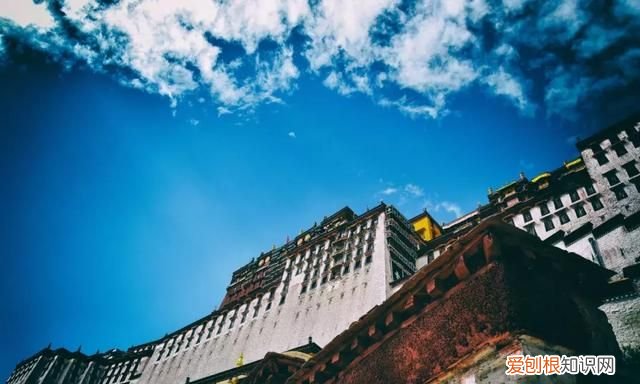 布达拉宫究竟是为谁建的?或许和爱情无关的