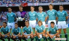 第一次世界杯在哪一年举行，第一次足球世界杯在哪里举行