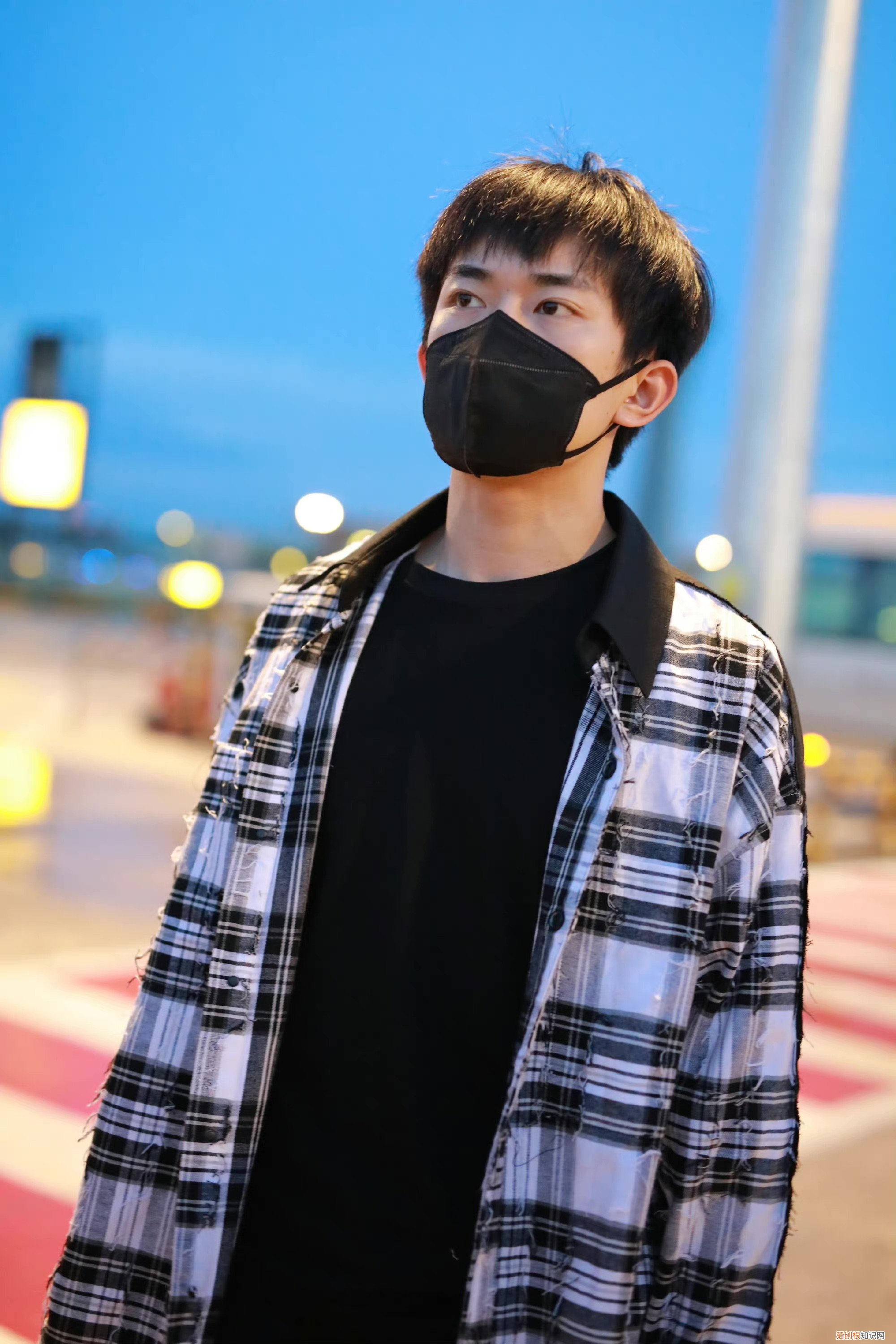 男士格子衬衫穿搭