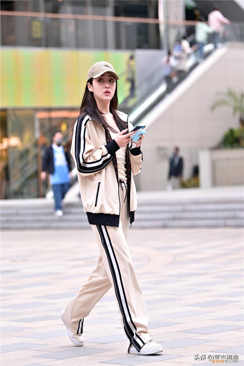 女式长裤的裁剪方法