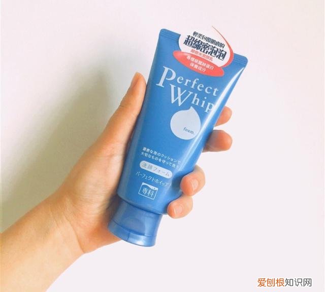 豆乳洗面奶好用吗?