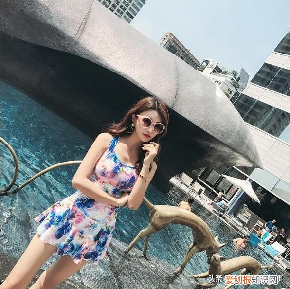 泳衣分体和连体哪种好