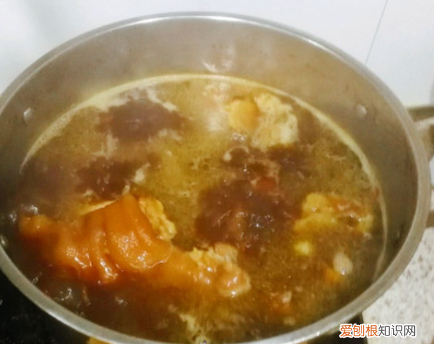 肘花火腿的做法