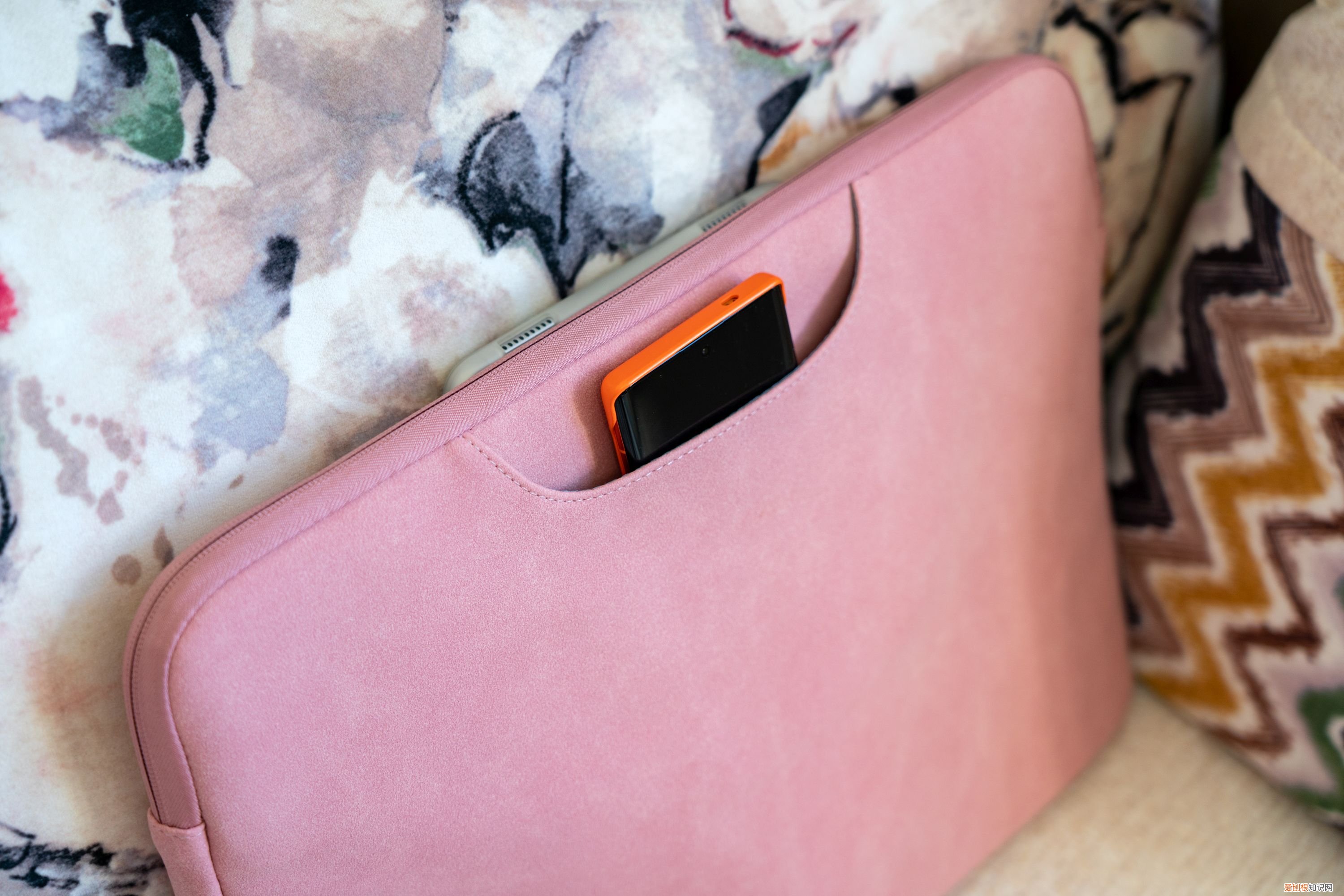 电脑包什么牌子好看又实用