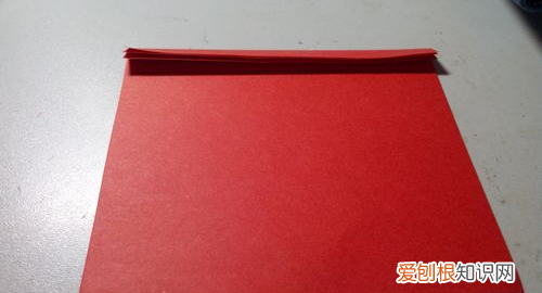 如何制作大红花剪纸，红布做的大红花怎么扎