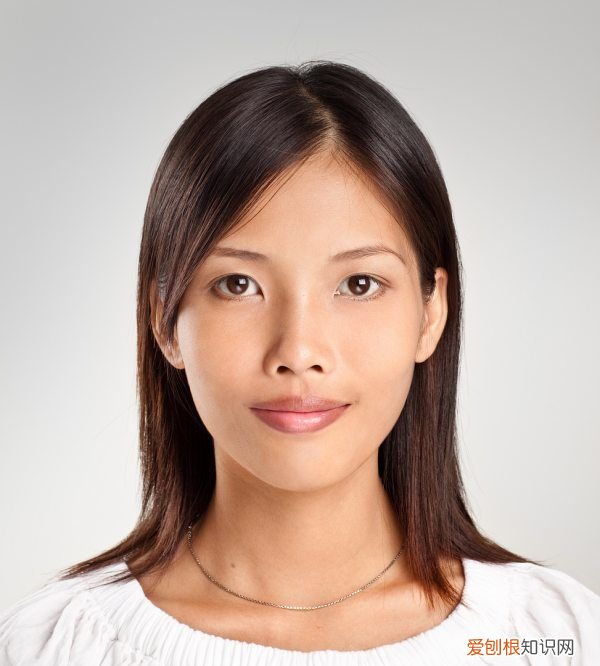 一寸照片电子版咋得才能弄，手机怎么把照片变成一寸照电子版