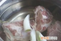 山药大骨汤的做法