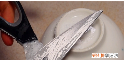 怎么让剪刀变得更锋利