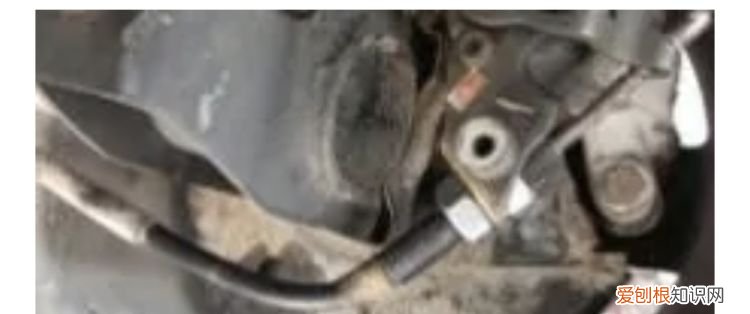 polo手刹松了怎么调紧图解